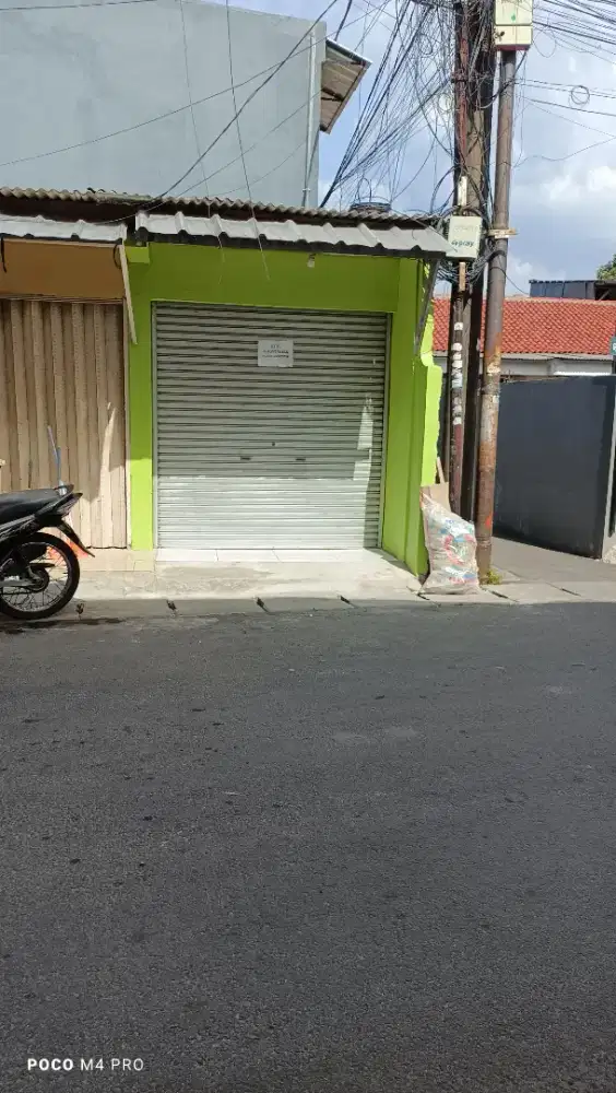DISEWAKAN KIOS STRATEGIS PINGGIR JALAN Bulanan/Tahunan