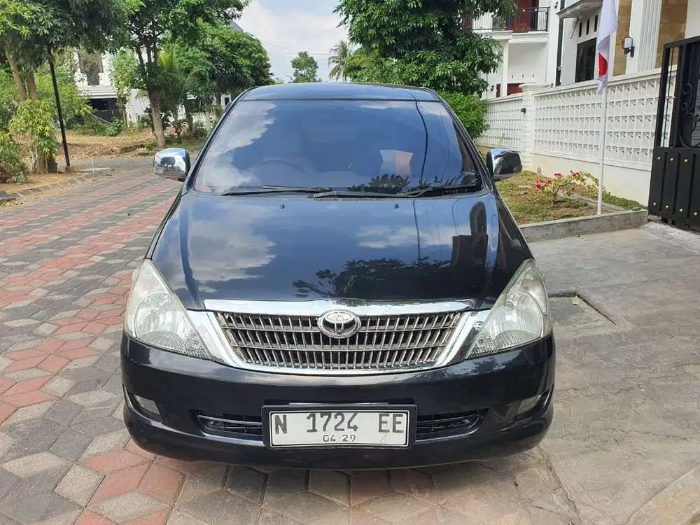 Toyota Kijang Innova 2006 Bensin