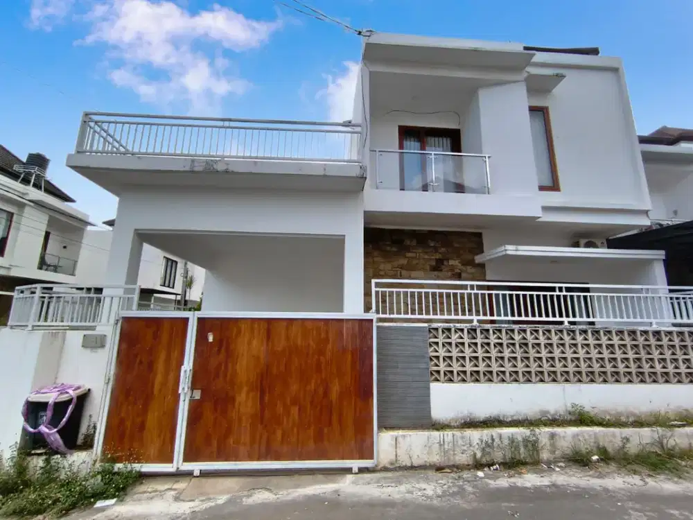 Rumah sewa 2 lantai fully furnished di Taman Griya Jimbaran | dekat Jl Bypass Ngurah Rai