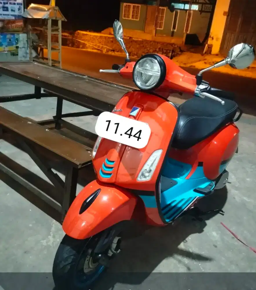 Vespa Matic Primavera limited edition thn 2023