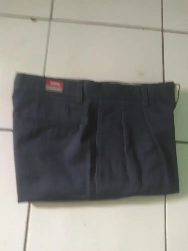 CELANA PANJANG ÈDWIN ( CHINOS KHARUS ASLI ORIGINAL