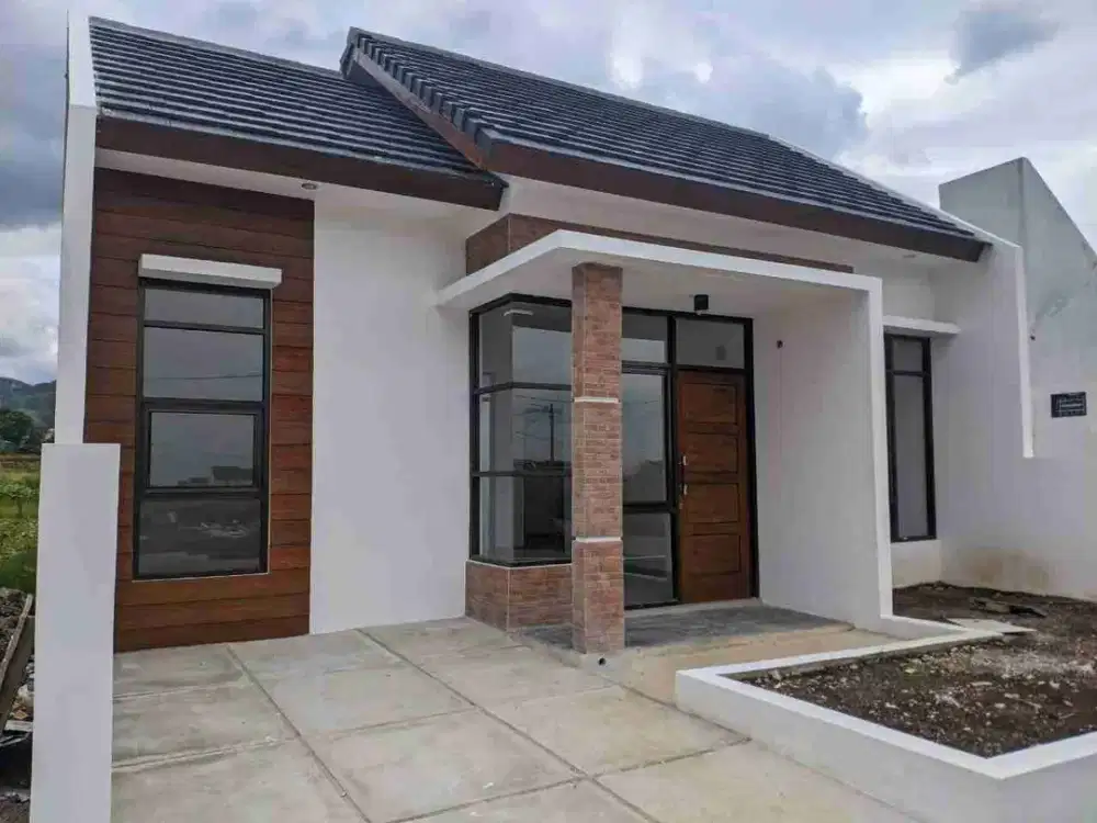 Rumah Asri Siap Huni Strategis Di Kota Bandung