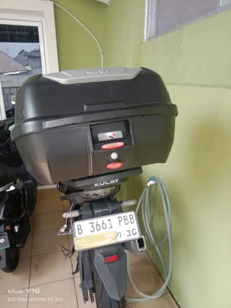 Jual motor honda CBR 150R