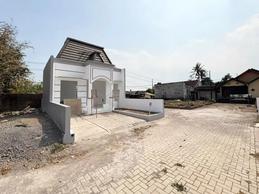 Rumah American Classic di Sleman, 8 Menit ke Jalan Tol & RSUD Sleman