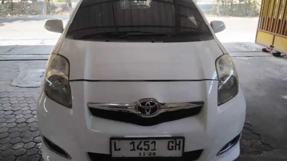 Toyota Yaris 2011 AT type S matic pajak baru