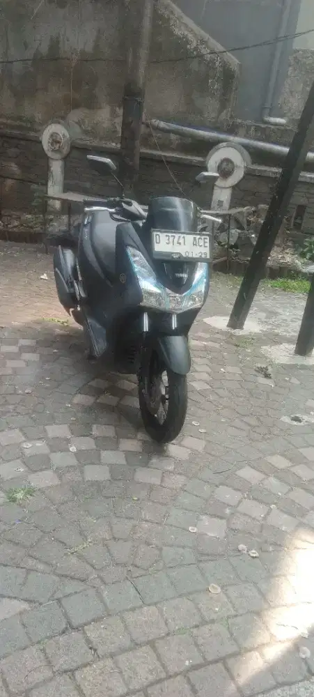 Jual yamaha lexi surat lengkap pajak isi no minus siap pakai
