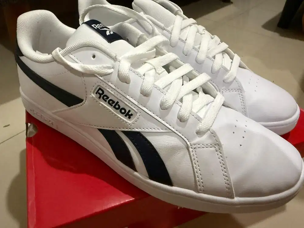 Sepatu REEBOK Court Unisex