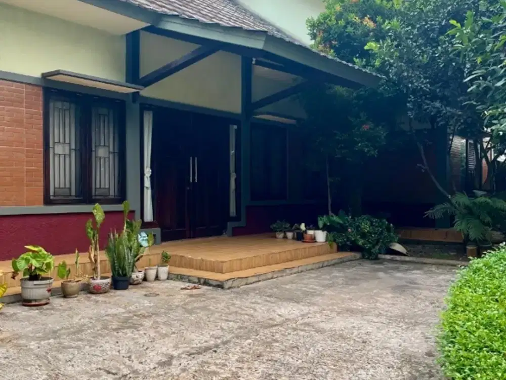Rumah Luas Siap Huni di KH Ahmad Dahlan  Cikeas Gunung Putri