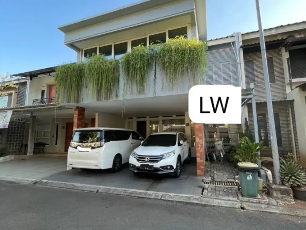 Rumah Mewah di GreenPark Jatiwarna