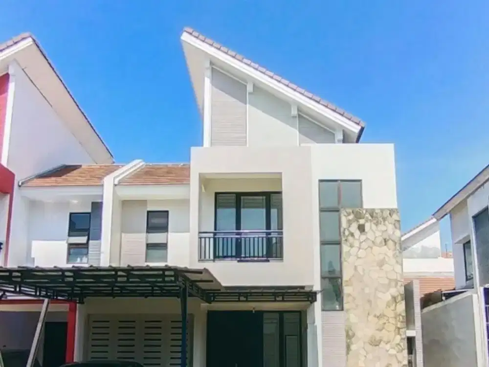 Turun Harga Rumah Cantik Rapih di Legenda Wisata Cibubur