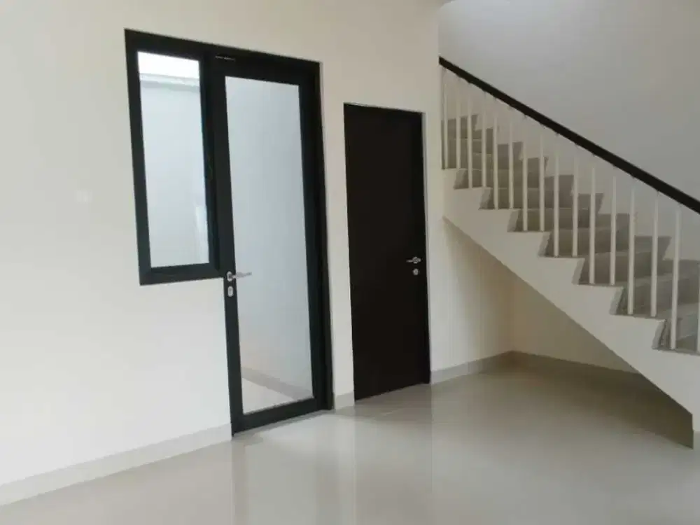 Jual Murah Rumah Masih Baru di CBD Cibubur