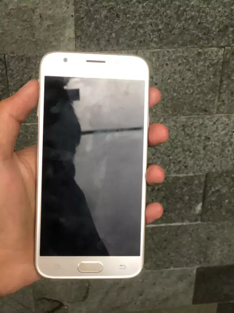 Samsung j3 pro 2/16gb