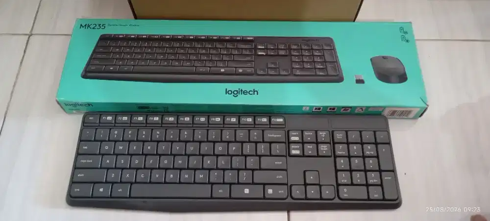 Wireless Keyboard Logitech MK235