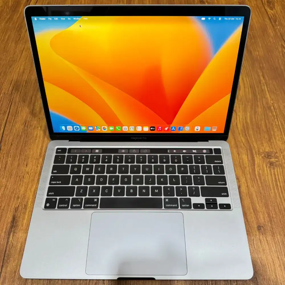 Macbook pro m1 2020 13 inch ram 8gb ssd 512gb siap pakai bisa cod