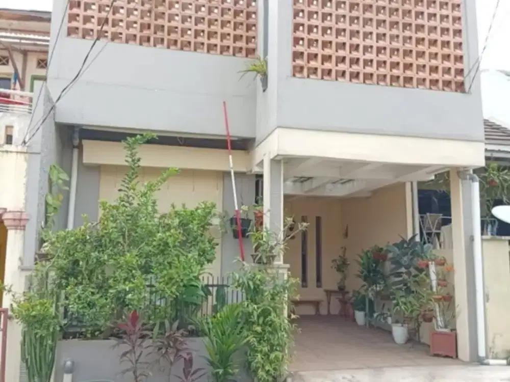 Rumah Rapih Siap Huni di Bukit Golf Cibubur
