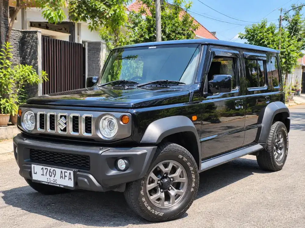 All New Jimny 1.5  (4x4) 5DOOR 2025 Matic Hitam