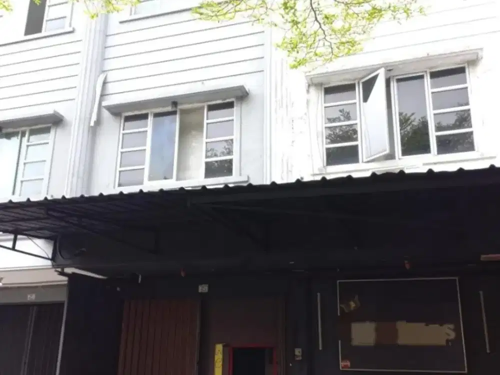 Dijual Ruko 3 lantai di Pejagalan Jakarta Barat