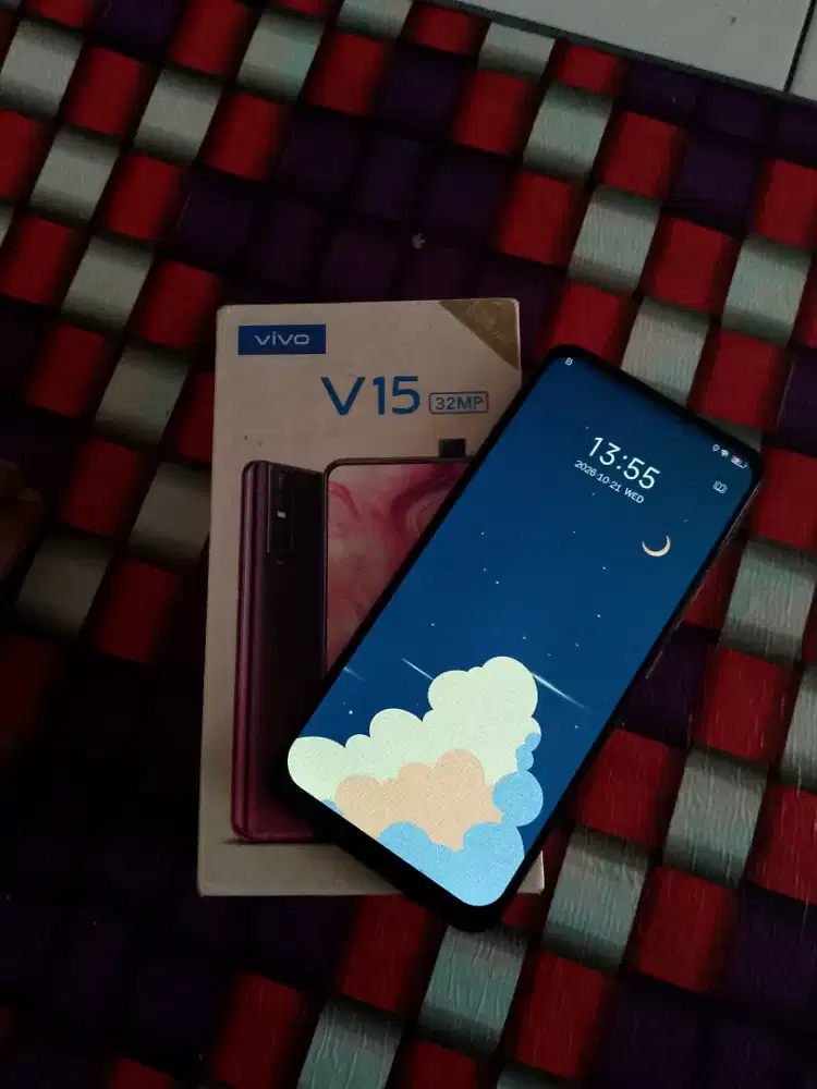 Vivo V15 6/64 hp ama dus aja
