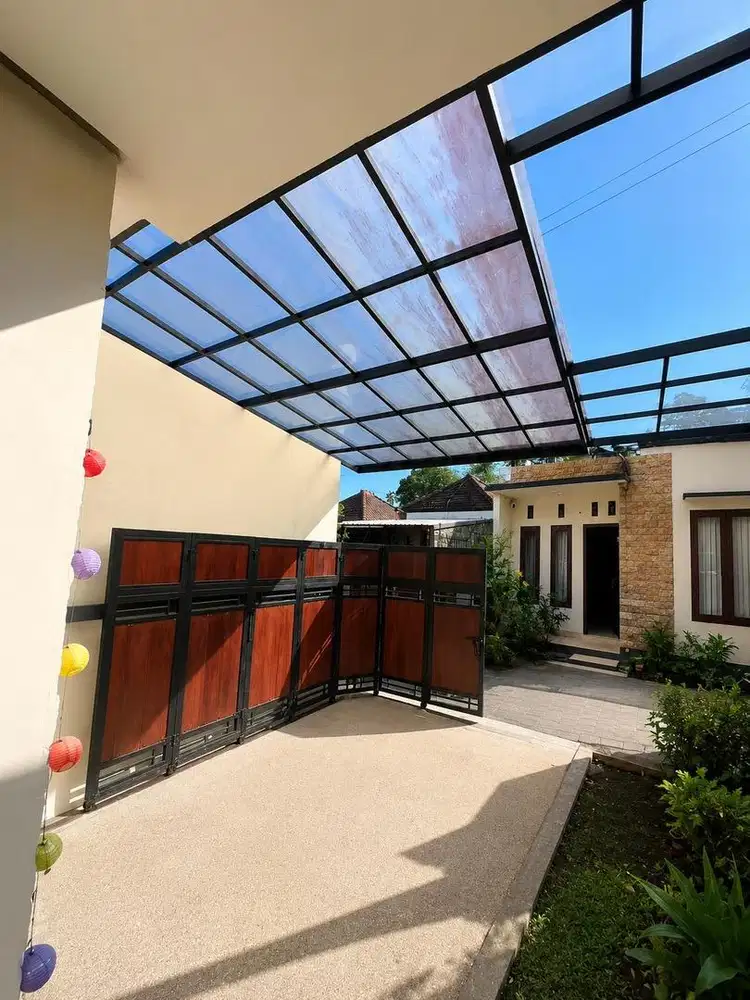 Rumah di jual semi Full Furnish