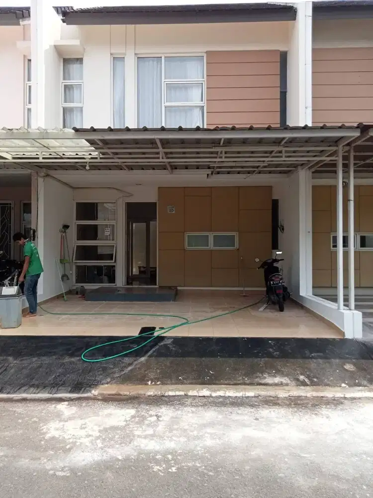 Rumah Dijual di Grand Wisata Cluster Aviolo