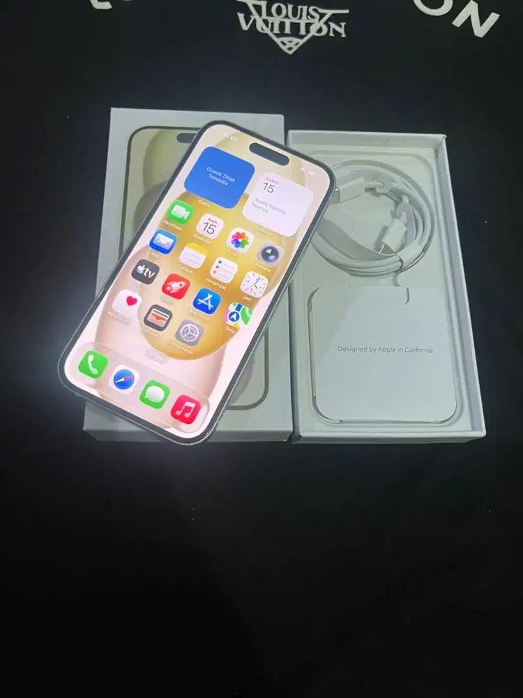 Iphone 15 128Gb fullset mulus poll