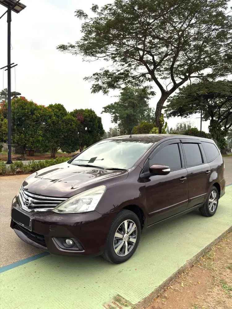 Nissan Grandlivina 1.5 XV AT Matic 2016