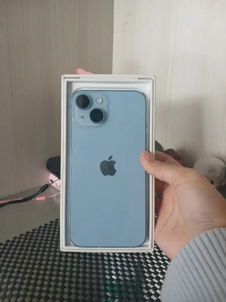 iPhone 14 basic ex iBox
