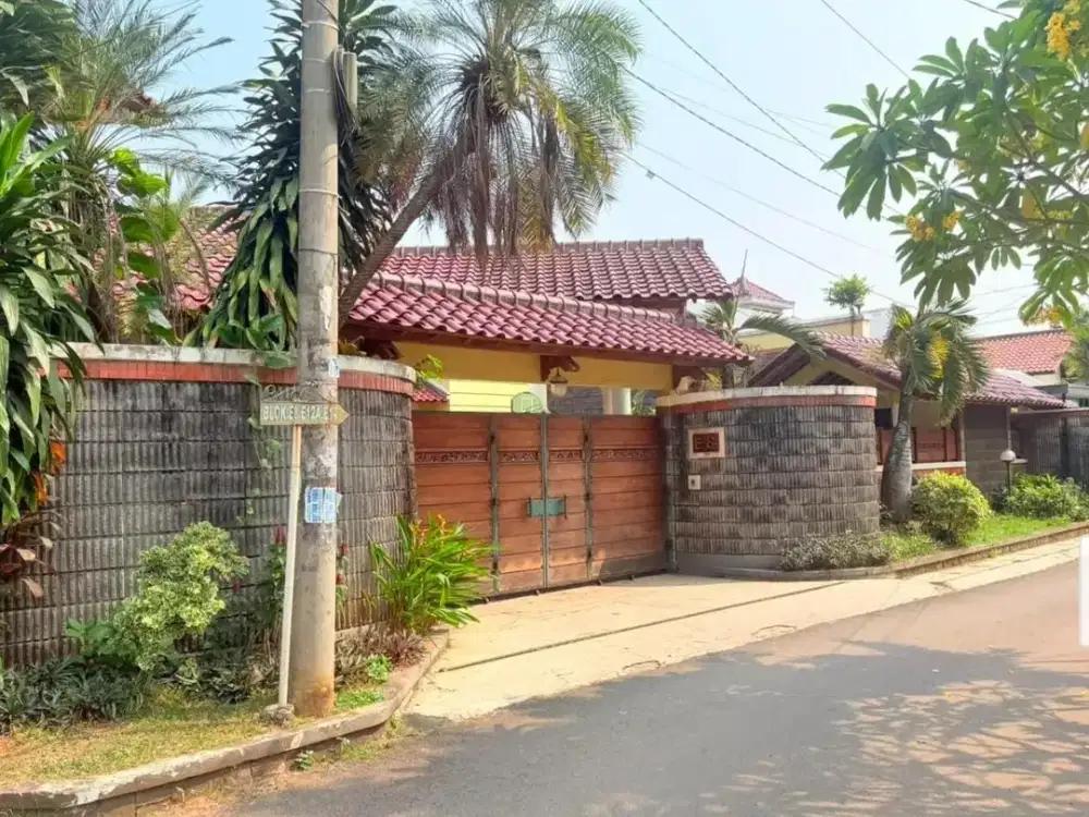 Dijual Rumah Mewah 2 lantai di Perumahan Saung Gintung Tangerang Selatan