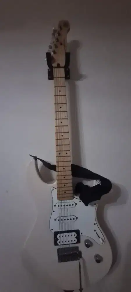 Gitar Listrik Yamaha Pacifica beli th. 2024