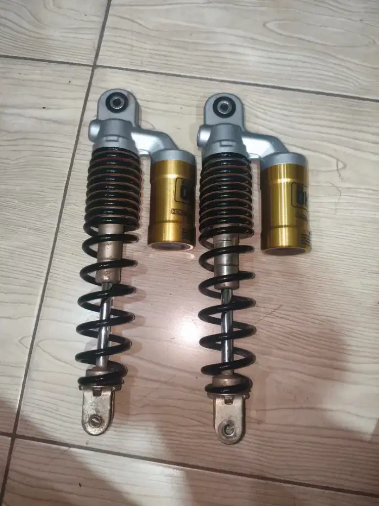 Shock belakang tabung ori copotan yamaha aerox alpha Cyber city