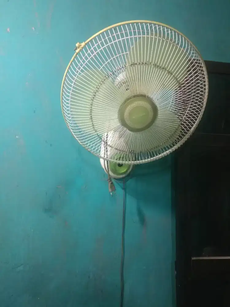 Jual cepet Kipas angin Miyako 16in