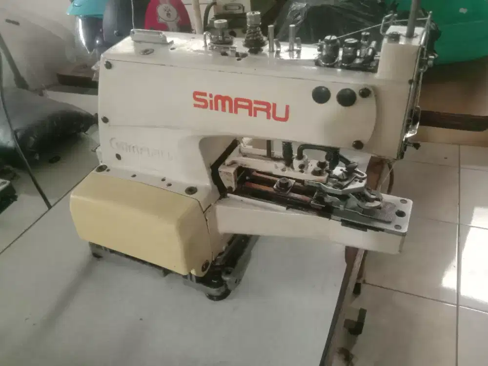 Di jual mesin lubng kancing dan pasang kancing