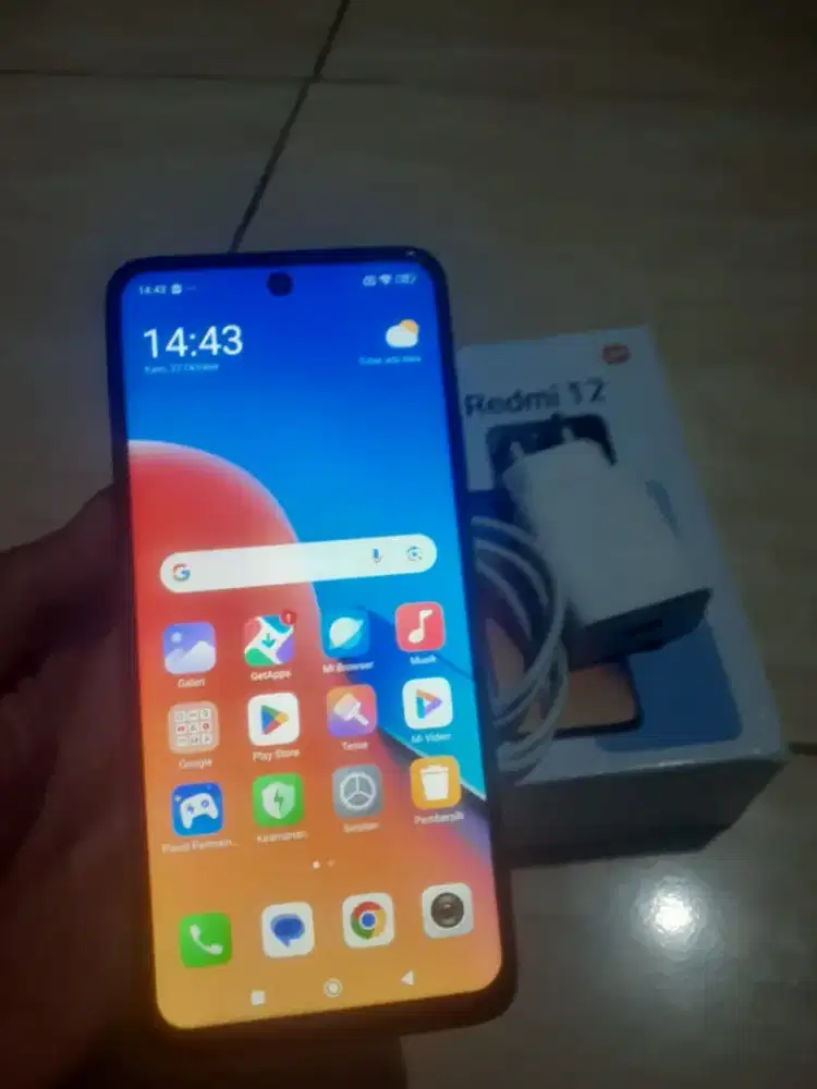 REDMI 12 RAM 8+4/256