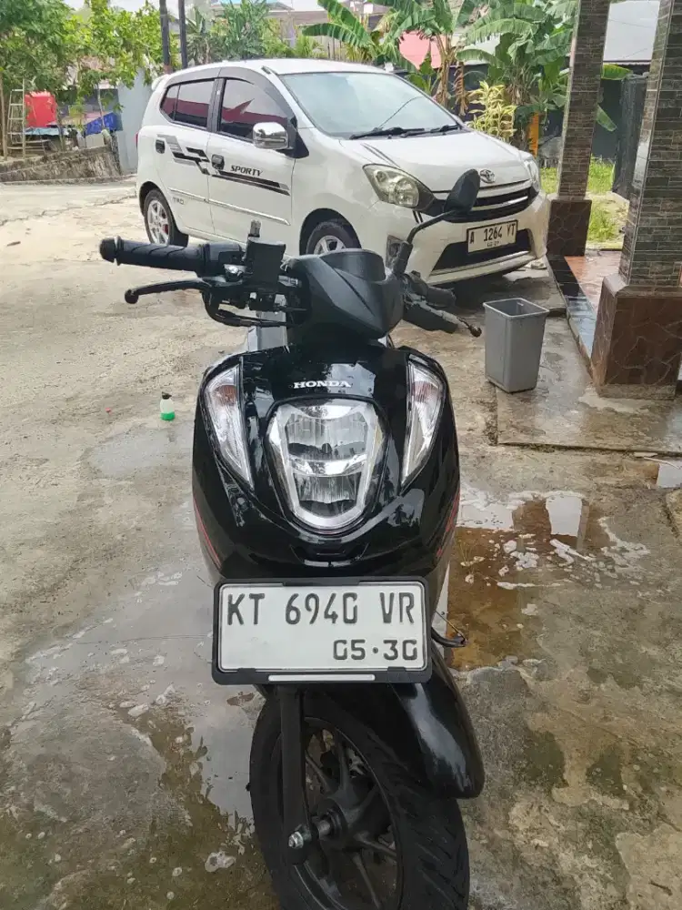Di jual motor genio