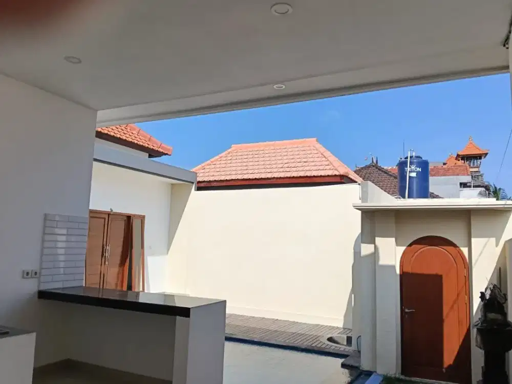 JUAL VILLA MEWAH PERERENAN
