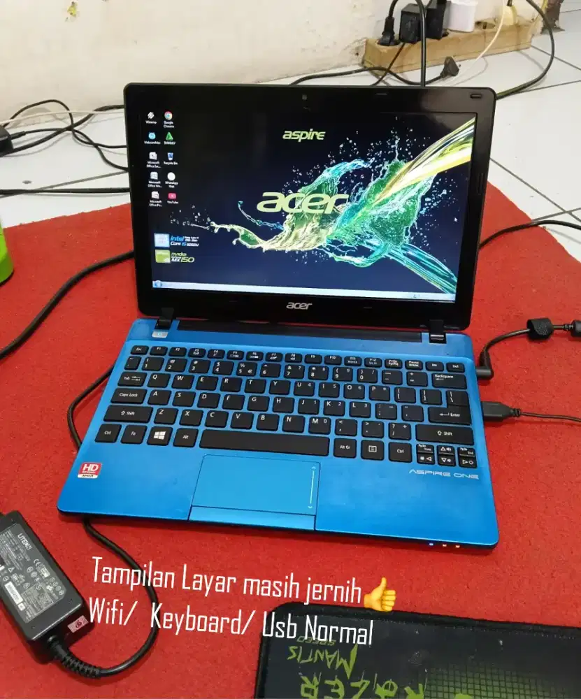 Laptop Acer Type 725 hdd 320gb ddr3 Nyaman Buat Tugas/Skolah & Belajar