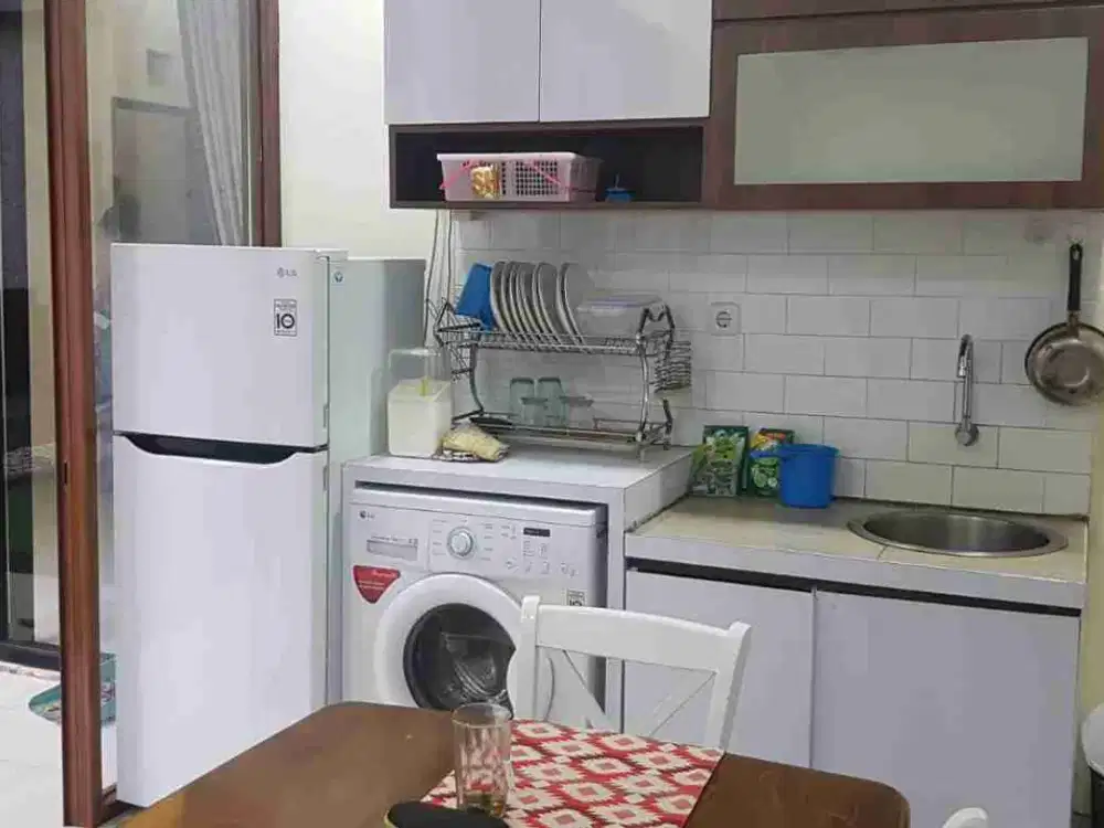 Rumah bagus disewakan plus Furnish di Cijawura Girang Buah batu
