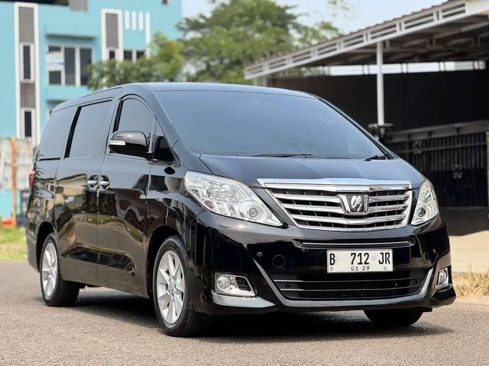 Toyota Alphard 2.4 G AT 2013 Hitam Kredit DP Minim