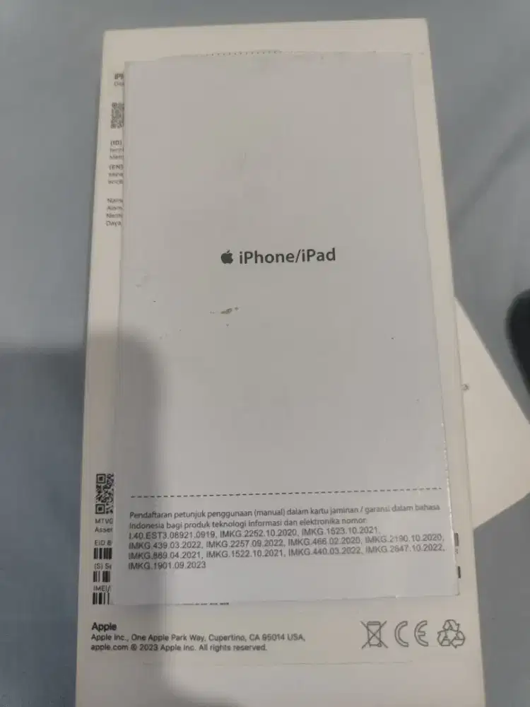 Iphone 15 pro 1 TB blue titanium
