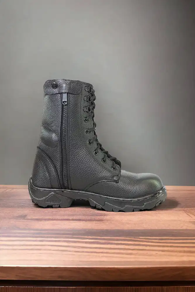 Terdepan Safety shoes classic design Jawilan