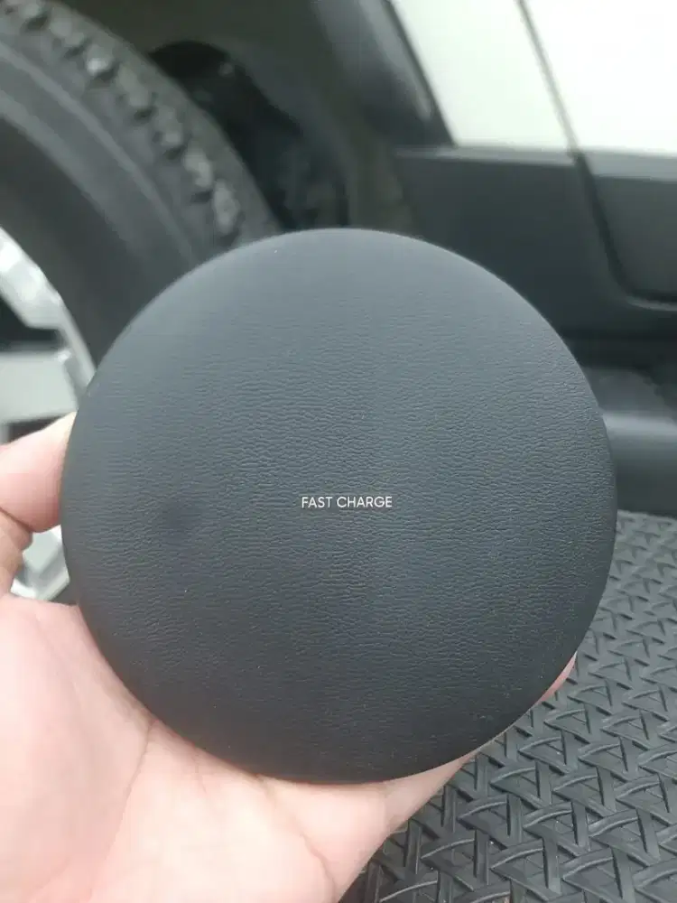 Samsung Wireless Charger
Type EP-PG950 Convertible Fast Charger