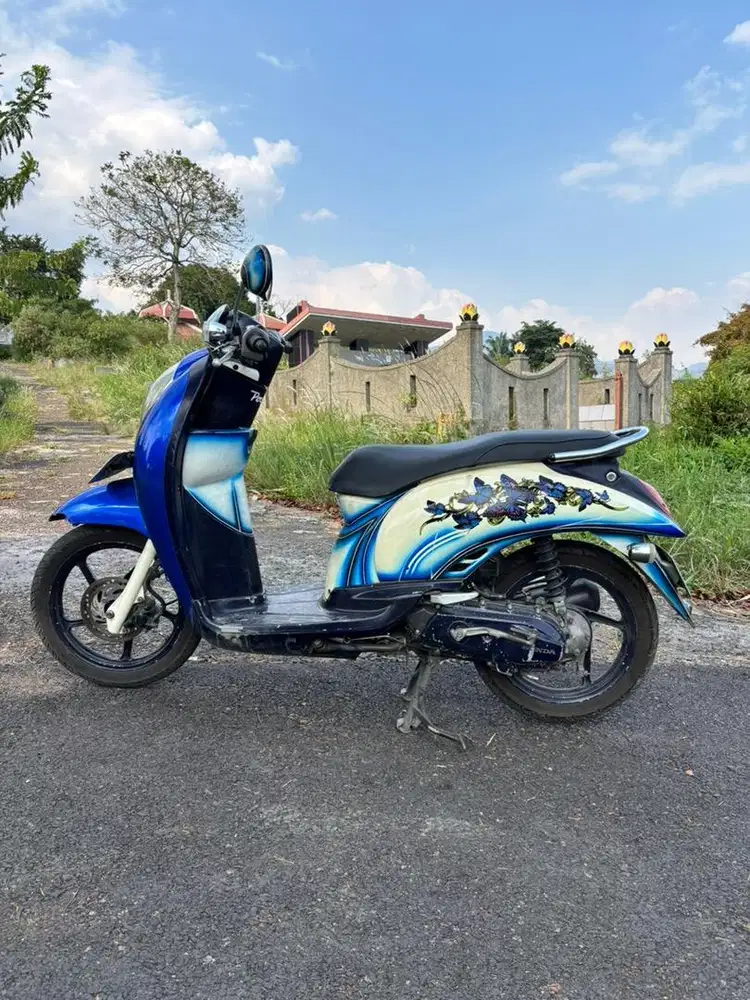 Honda scoopy karbu 2010
