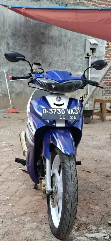 Dijual 
Yamaha Jupiter Z 5 TP 2003 Biru
Kondisi motor sehat