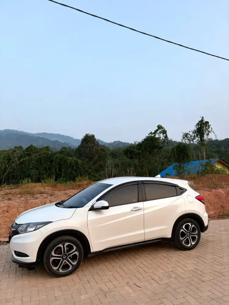 CASH !! Honda HRV E Cvt 2016 Banjarmasin Kotabaru Kalimantan Selatan