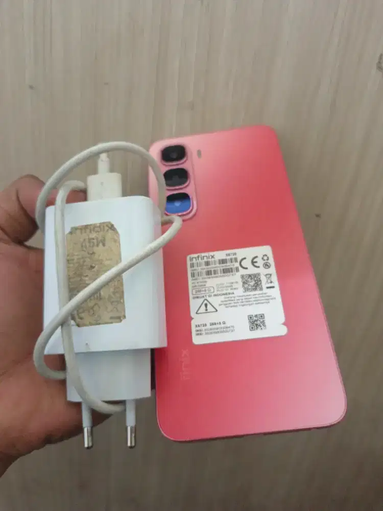 Infinix hot 60i 8/256