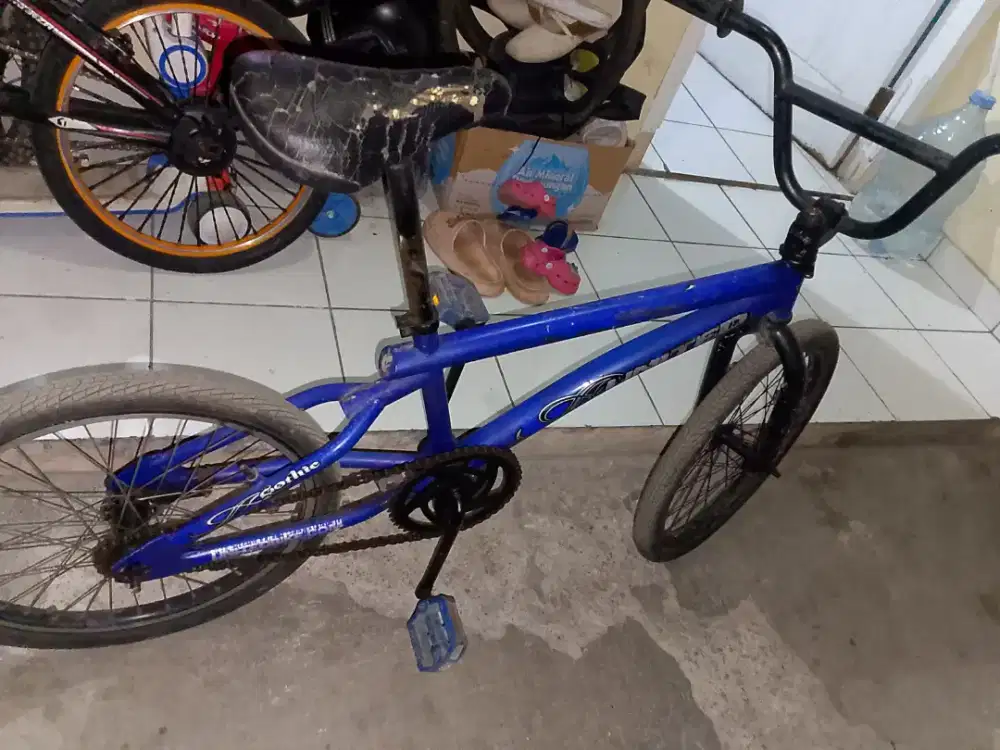Bmx united uk20