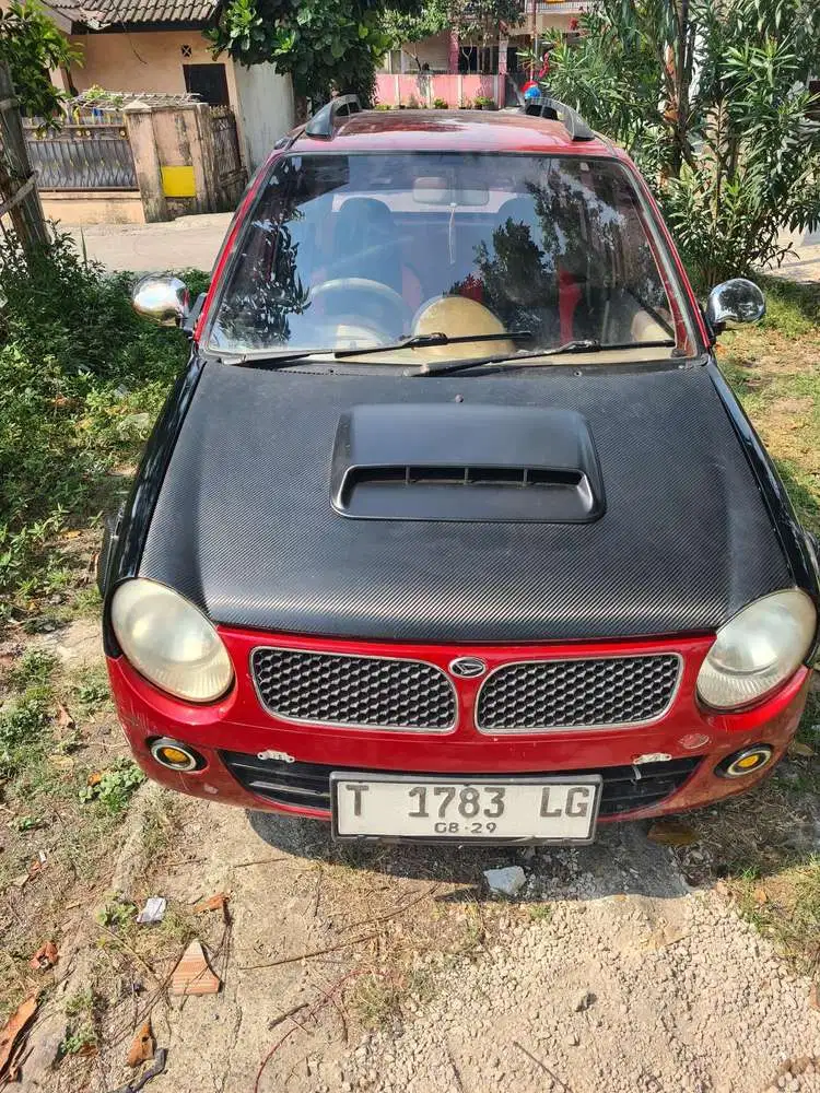 Daihatsu Ceria 2004 Bensin