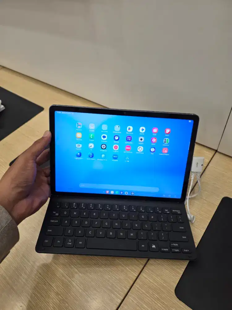 SAMSUNG TAB S10 LITE 5G BONUS KEYBOARD + COVERCASE + SPEN DAN SPEAKER
