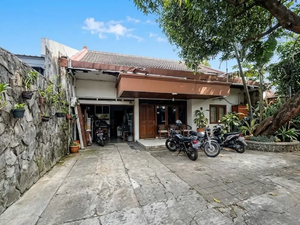 Dijual Cepat Rumah Murah Strategis di Jl. Keselamatan Manggarai Jakarta Selatan