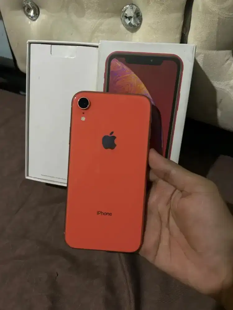 iPhone XR 64gb Coral